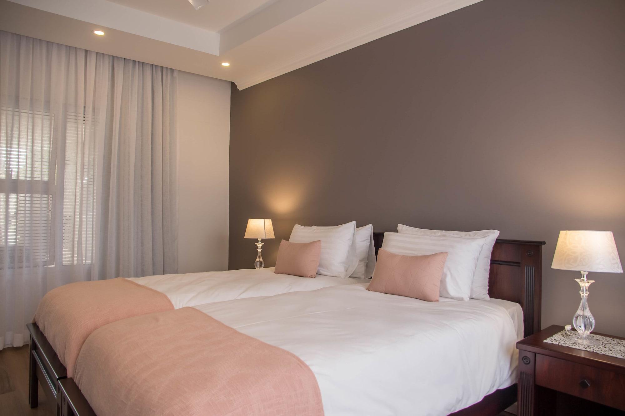 Sea Breeze Guesthouse Swakopmund Buitenkant foto