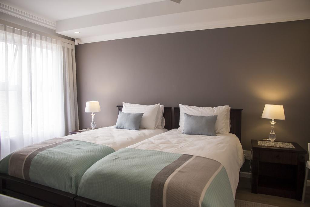 Sea Breeze Guesthouse Swakopmund Buitenkant foto