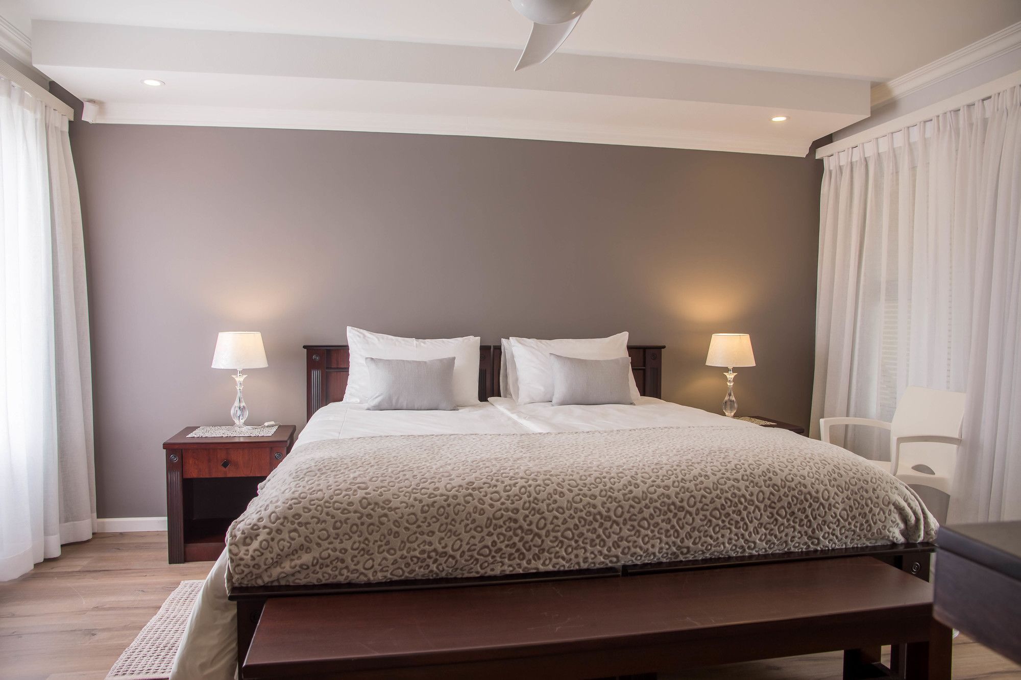 Sea Breeze Guesthouse Swakopmund Buitenkant foto